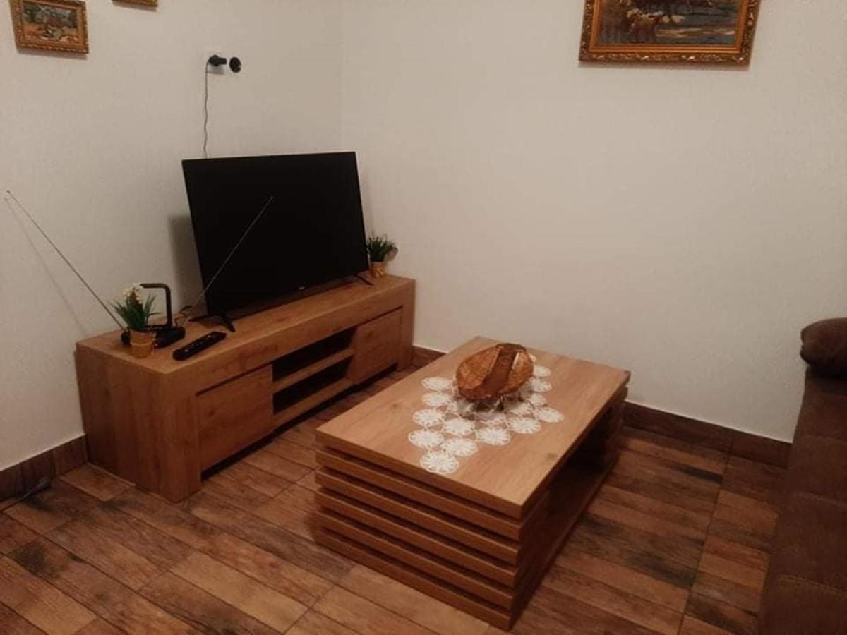 Caglin Ruralna Kuca Za Odmor Viktorija 빌라 외부 사진